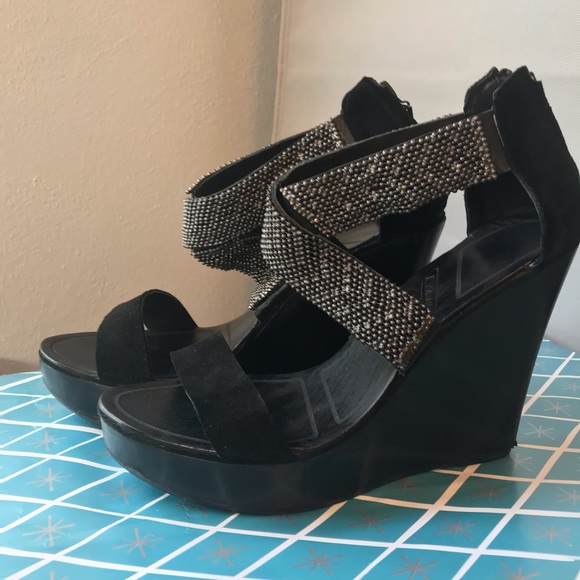 Matiko Shoes - Matiko Black Suede Platform Wedge Sandal